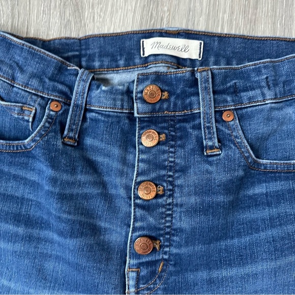 30 - Madewell 10” Button Fly High Rise Skinny Jeans - Excellent Condition - Picture 2 of 4